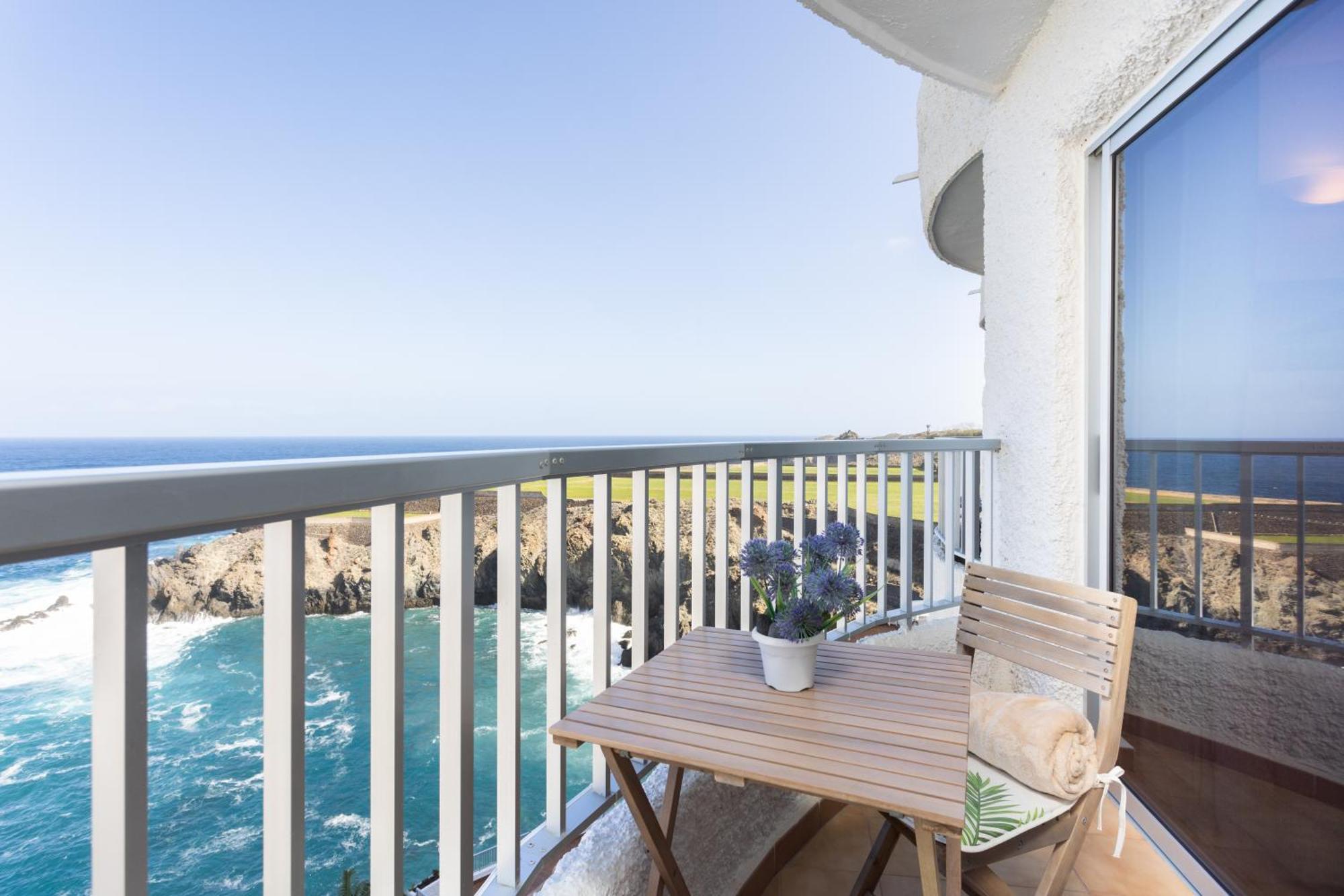 Cozy Seafront Studio With Balcony & Ocean Views San Marcos  Екстер'єр фото